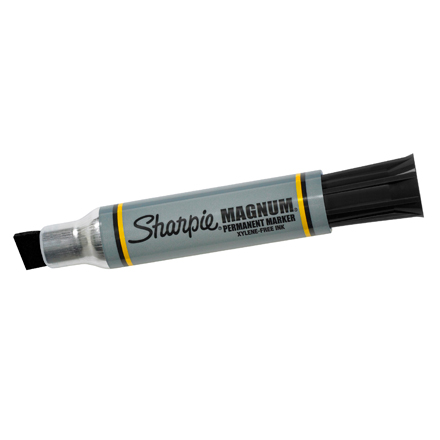 Black Sharpie Magnum Markers